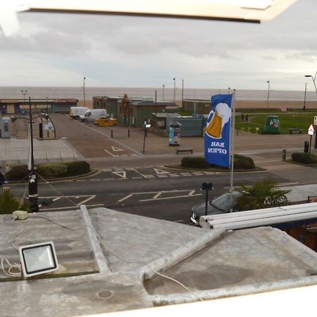 The Marine Pub Hotel Great Yarmouth Exterior photo